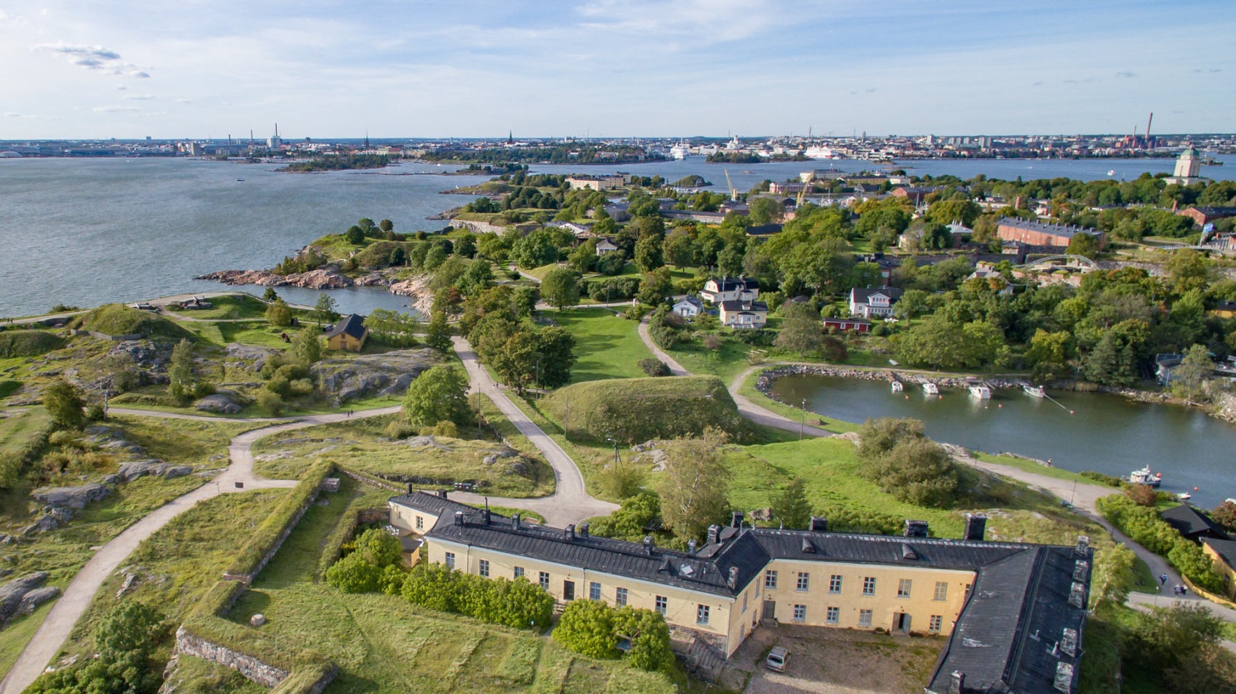 Suomenlinna kesällä